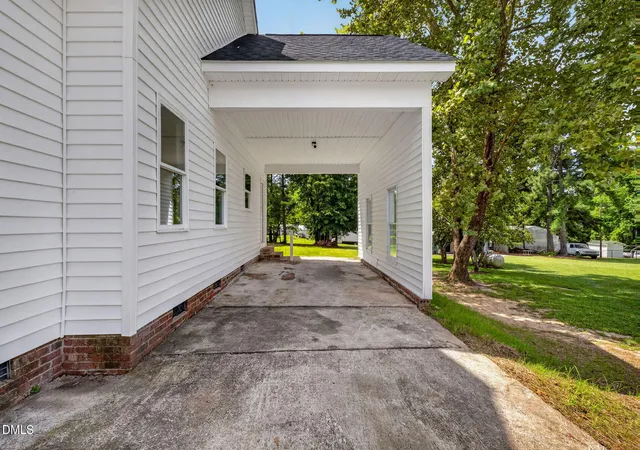 Photo 4 of Single family home for sale at 1036 Altice Dr, Raleigh, NC 27603 | MLS# 10185301 | Listing updated on 2026-09-23