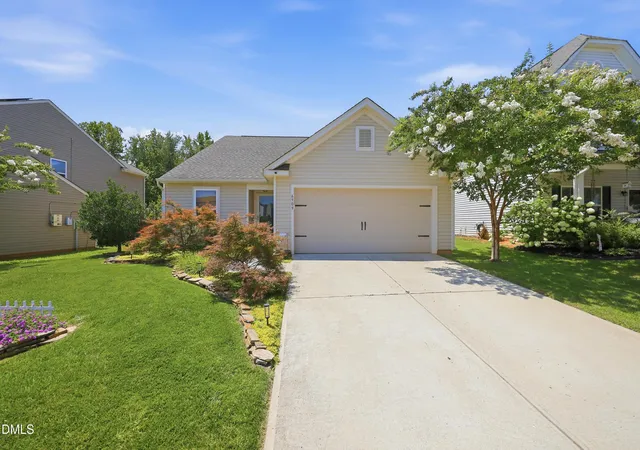 Photo 1 of Sale Pending at 6909 Lowline Dr, Greensboro, NC 27405 | MLS# 10184308 | Listing updated on 2026-09-13