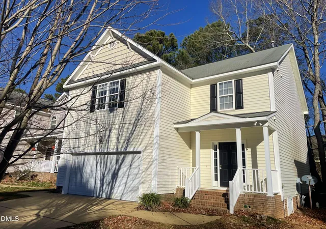 Photo 1 of Single family home for sale at 825 Brookhannah Ct, Fuquay Varina, NC 27526 | MLS# 10184085 | Listing updated on 2026-09-06