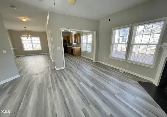 Photo 4 of Single family home for sale at 825 Brookhannah Ct, Fuquay Varina, NC 27526 | MLS# 10184085 | Listing updated on 2026-09-06