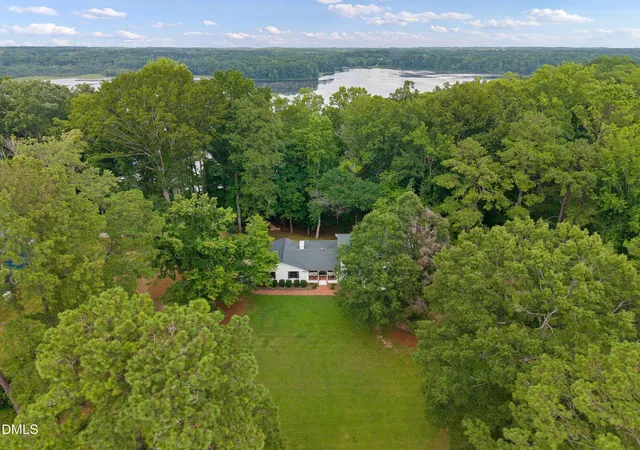 5th image of 621 Edgewater Dr, Garner, NC 27529 | MLS# 10184670