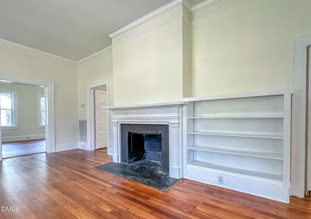 Photo 4 of Single family home for sale at 328 N Main St, Warrenton, NC 27589 | MLS# 10184328 | Listing updated on 2026-09-01