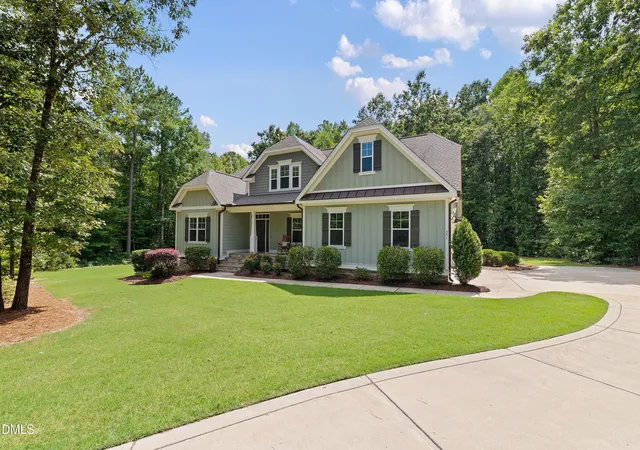 Photo 3 of Sale Pending at 351 Demilt Dr, Clayton, NC 27527 | MLS# 10185019 | Listing updated on 2026-08-13