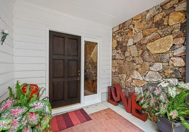 Photo 1 of Sale Pending at 103 Villa Dr, Durham, NC 27712 | MLS# 10184570 | Listing updated on 2026-08-10