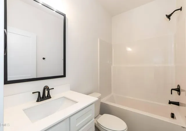 Photo 4 of Single family home for sale at 303 Galway Rd, Lillington, NC 27546 | MLS# 10185129 | Listing updated on 2026-09-28
