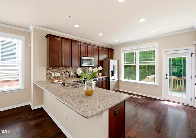 image of 444 Lena Cir, Chapel Hill, NC 27516 | MLS# 10184598