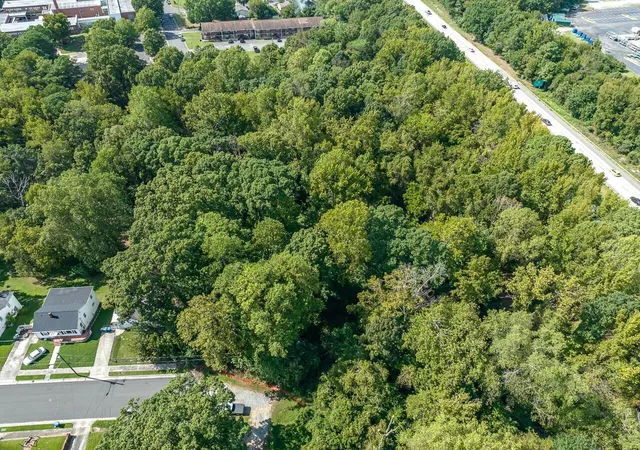 3rd image of 600 Bernice St, Durham, NC 27703 | MLS# 10184119