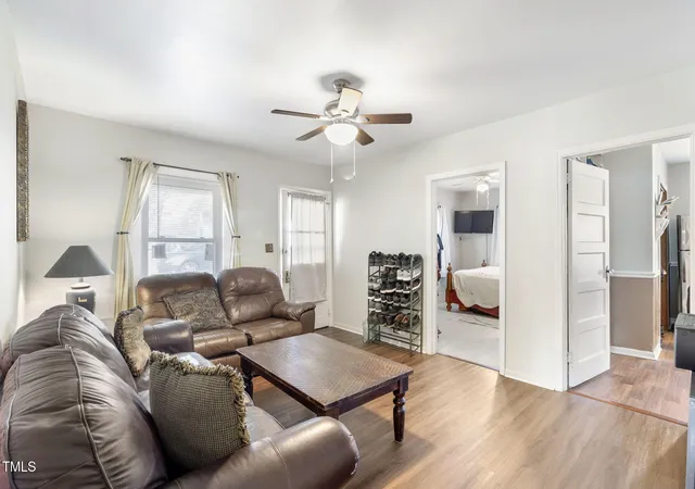 Photo 4 of Single family home for sale at 805 S 11th Street, Lillington, NC 27546 | MLS# 10184168 | Listing updated on 2026-08-04