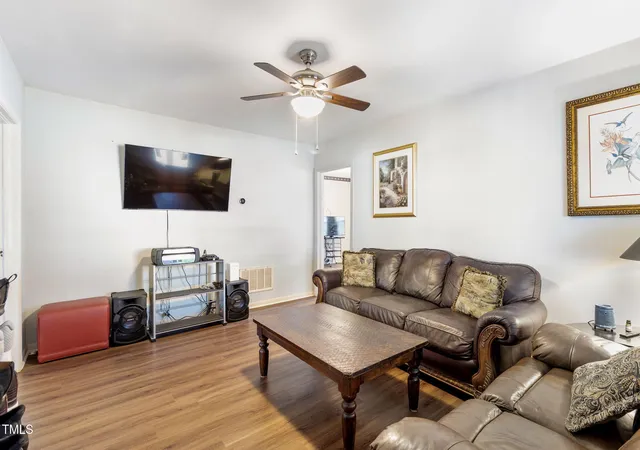 Photo 5 of Single family home for sale at 805 S 11th Street, Lillington, NC 27546 | MLS# 10184168 | Listing updated on 2026-08-04