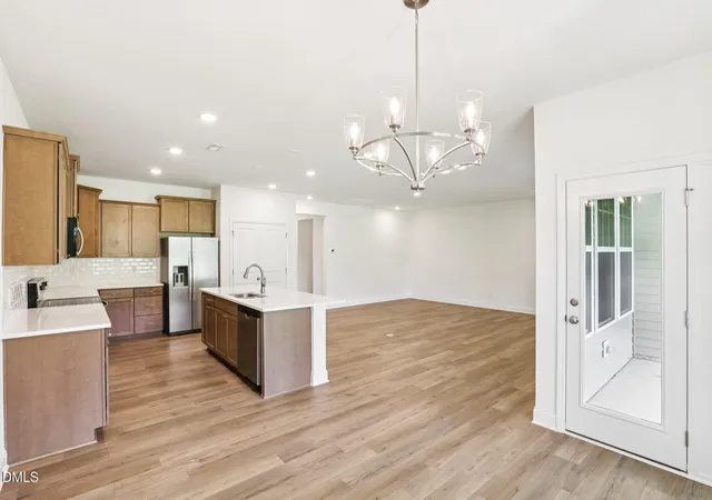 Photo 4 of Sale Pending at 552 Hipwood Dr, Zebulon, NC 27597 | MLS# 10184131 | Listing updated on 2026-08-19