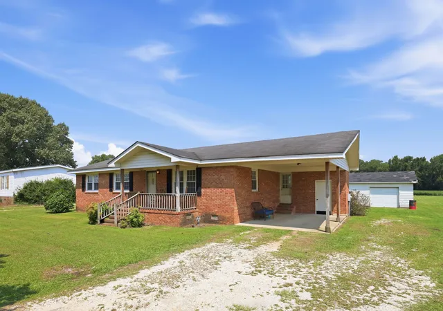 2nd image of 1967 Mt Olive Hwy, Newton Grove, NC 28366 | MLS# 10184135