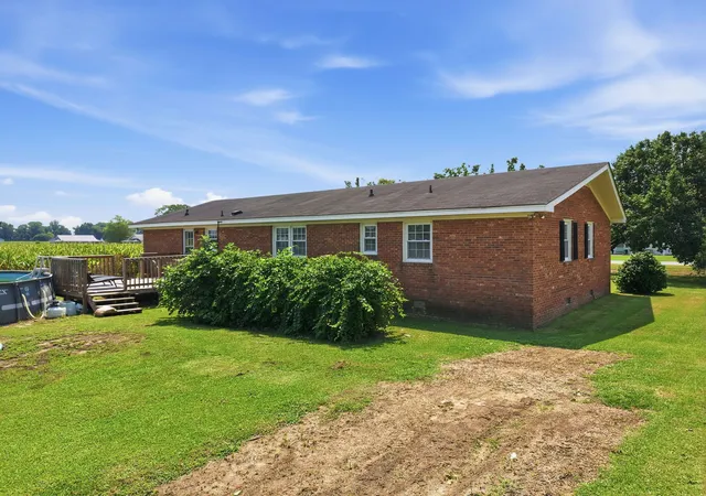 4th image of 1967 Mt Olive Hwy, Newton Grove, NC 28366 | MLS# 10184135