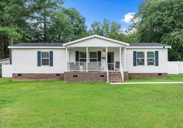 1st image of 87 Matthews St, Roanoke Rapids, NC 27870 | MLS# 10184153