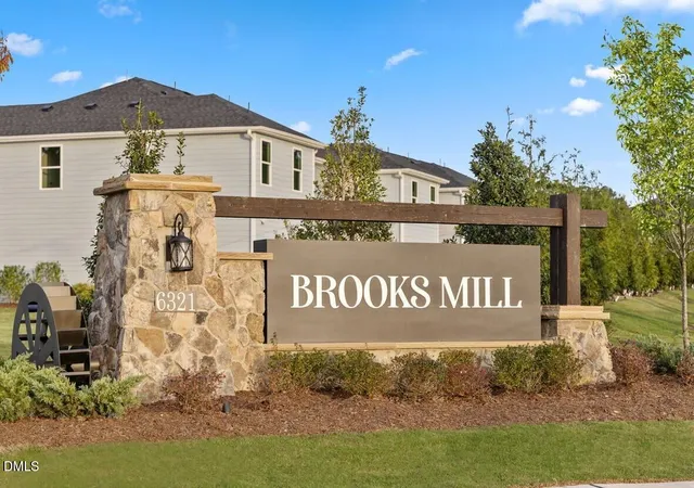 11th image of 2111 Oakdale Dr, Durham, NC 27703 | MLS# 10184413