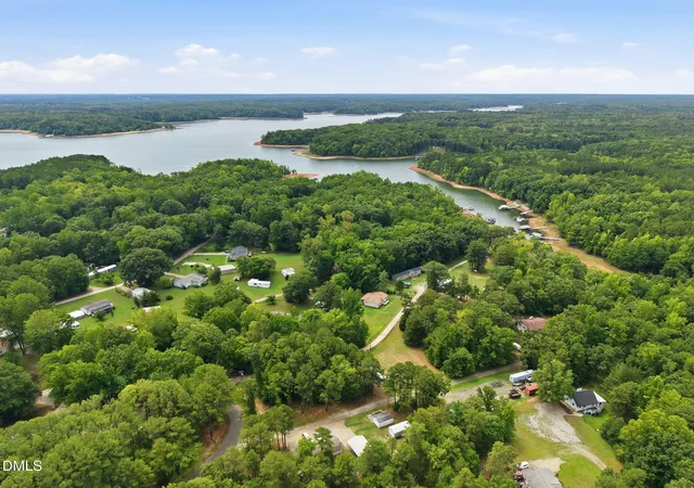 5th image of 95 N Waters Edge Ln, Henderson, NC 27537 | MLS# 10184285