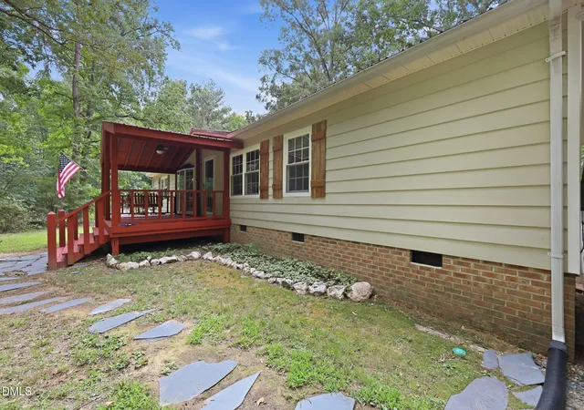 Photo 3 of Single family home for sale at 437 Kirkmans Frd Rd, Siler City, NC 27344 | MLS# 10184707 | Listing updated on 2026-10-05