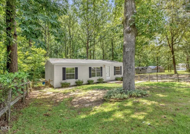 2nd image of 354 Rainey Dr, Spring Lake, NC 28390 | MLS# 10184196