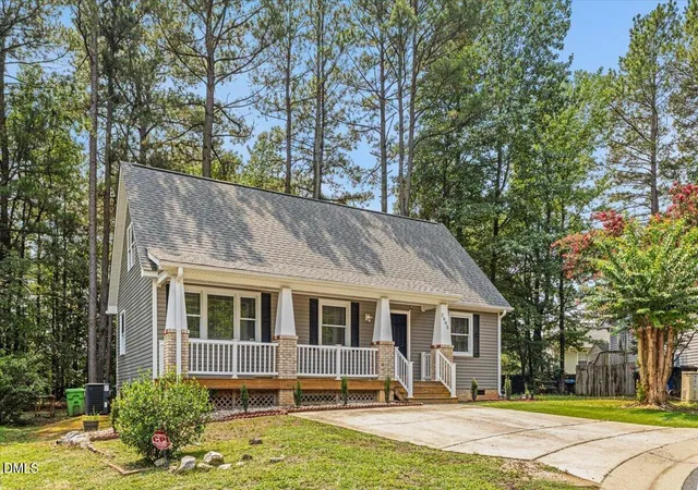 Photo 2 of Single family home for sale at 2905 Benjamin Hl Cir, Raleigh, NC 27610 | MLS# 10184214 | Listing updated on 2026-08-24
