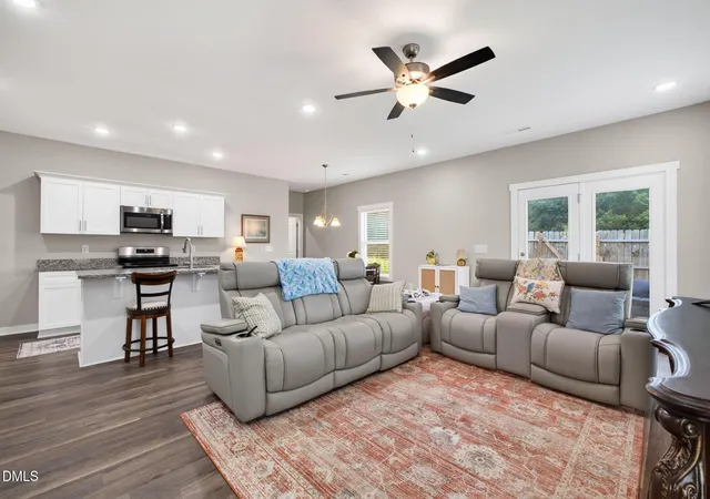 4th image of 300 Yellowwood Ave, Spring Hope, NC 27882 | MLS# 10184376