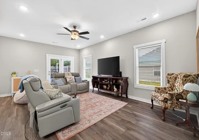 5th image of 300 Yellowwood Ave, Spring Hope, NC 27882 | MLS# 10184376