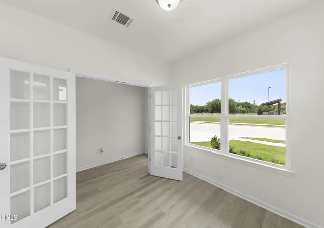 2nd image of 95 Chardonnay Dr, Lillington, NC 27546 | MLS# 10184200