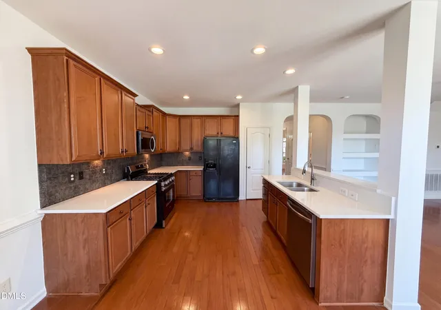 Photo 4 of Townhouse for sale at 3064 Imperial Oaks Dr, Raleigh, NC 27614 | MLS# 10184253 | Listing updated on 2026-09-18