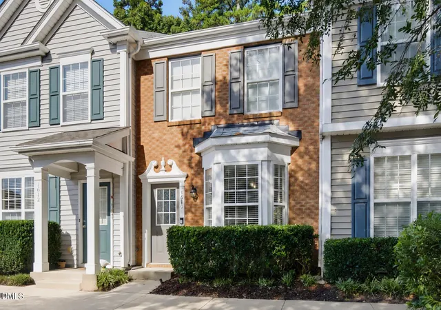 1st image of 1610 Brook Fern Wy, Raleigh, NC 27609 | MLS# 10187591