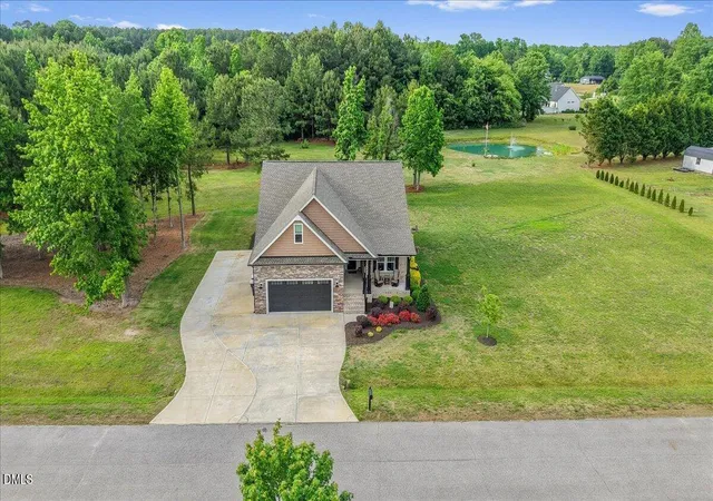 Photo 3 of Single family home for sale at 152 Otter Hole Dr, Kenly, NC 27542 | MLS# 10184225 | Listing updated on 2026-08-04