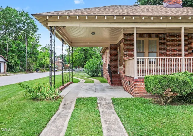3rd image of 633 Eastern Ave, Rocky Mount, NC 27801 | MLS# 10184796