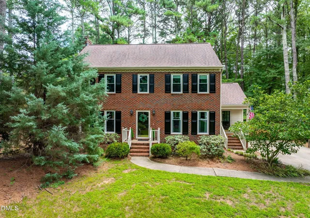 1st image of 2901 Meadowview Ct, Apex, NC 27539 | MLS# 10184950