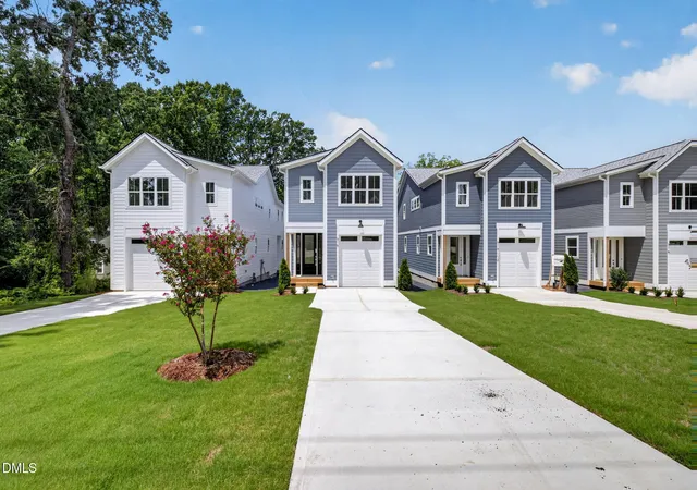 Photo 2 of Sale Pending at 518 Heather Dr, Raleigh, NC 27606 | MLS# 10184249 | Listing updated on 2026-09-10