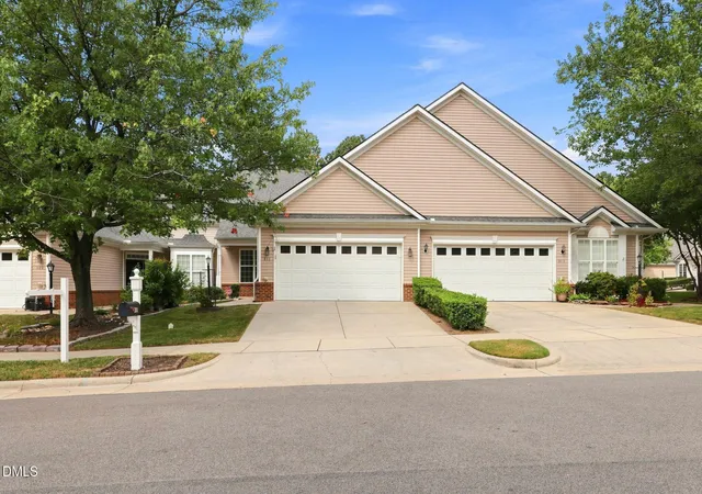 Photo 2 of Sale Pending at 311 Rockport Ridge Wy, Cary, NC 27519 | MLS# 10189125 | Listing updated on 2026-09-01