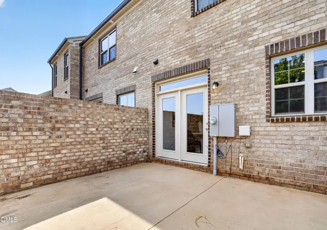 Photo 4 of Townhouse for sale at 1007 Bonanza Ln, Mebane, NC 27302 | MLS# 10184353 | Listing updated on 2026-09-20