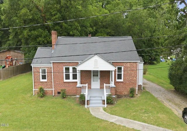 Photo 1 of Single family home for sale at 205 Maple St, Rich Square, NC 27869 | MLS# 10185674 | Listing updated on 2026-09-21