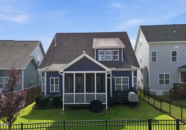 4th image of 417 Midnight Moon Dr, Wendell, NC 27591 | MLS# 10184350
