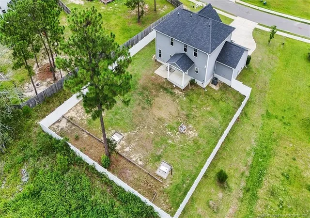 Photo 39 of Single family home for sale at 1908 Sweetfern Pl, Aberdeen, NC 28315 | MLS# 767144 | Listing updated on 2026-08-31