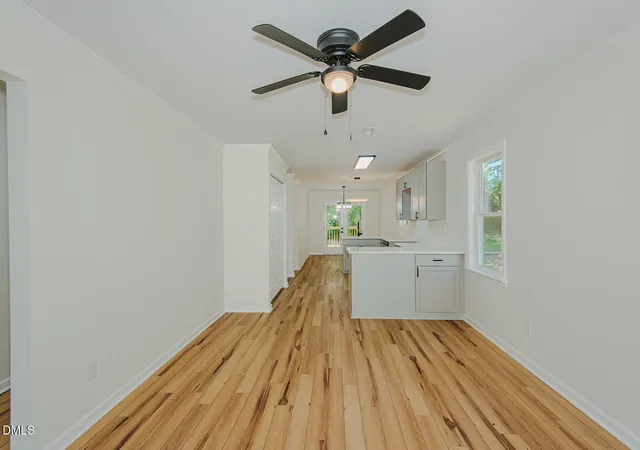 3rd image of 404 Walker Ave, Graham, NC 27253 | MLS# 10185284