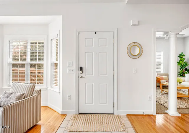 Listing Photo 4 - Condo for sale in building located at 1116 Thistle Briar Pl, Cary, NC 27511