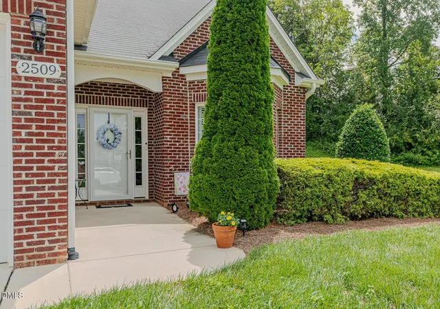 3rd image of 2509 Longshadow Dr, Graham, NC 27253 | MLS# 10185128