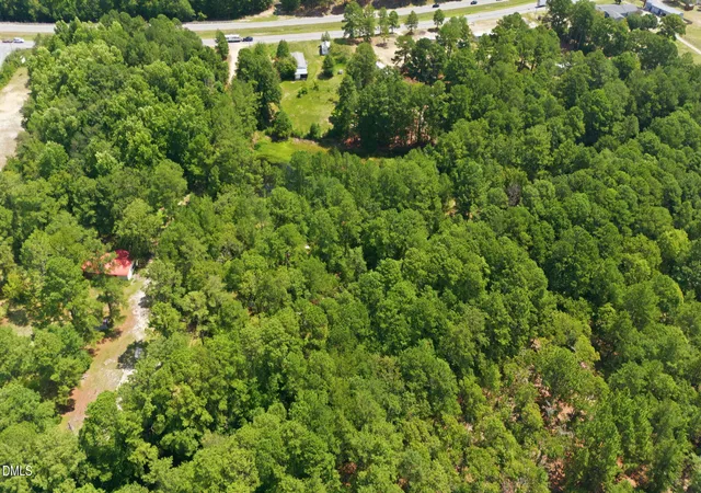 Photo 3 of Sale Pending at 164 Zollie Ln, Cameron, NC 28326 | MLS# 10184316 | Listing updated on 2026-09-05