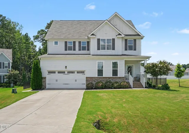 2nd image of 40 Back Gate Ct, Clayton, NC 27527 | MLS# 10184340