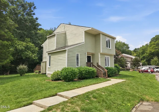 2nd image of 250 S Estes Dr #70, Chapel Hill, NC 27514 | MLS# 10184822