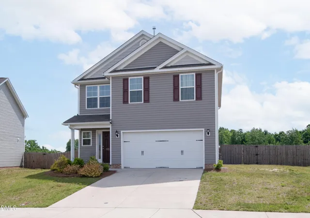 Photo 3 of Single family home for sale at 118 Brassfield Dr, Burlington, NC 27217 | MLS# 10186704 | Listing updated on 2026-08-16