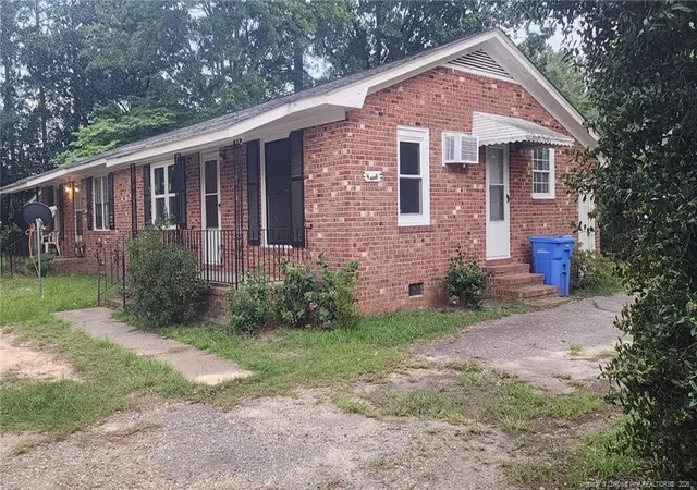 3rd image of 4916 Rosehill Rd, Fayetteville, NC 28311 | MLS# 767168