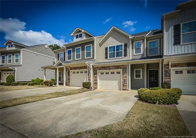 Photo 3 of Townhouse for sale at 155 Cypress Hl Ln, Holly Springs, NC 27540 | MLS# 766996 | Listing updated on 2026-09-17