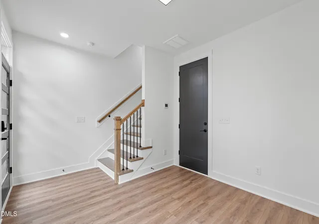 5th image of 512 Gordon St #202, Durham, NC 27701 | MLS# 10184386
