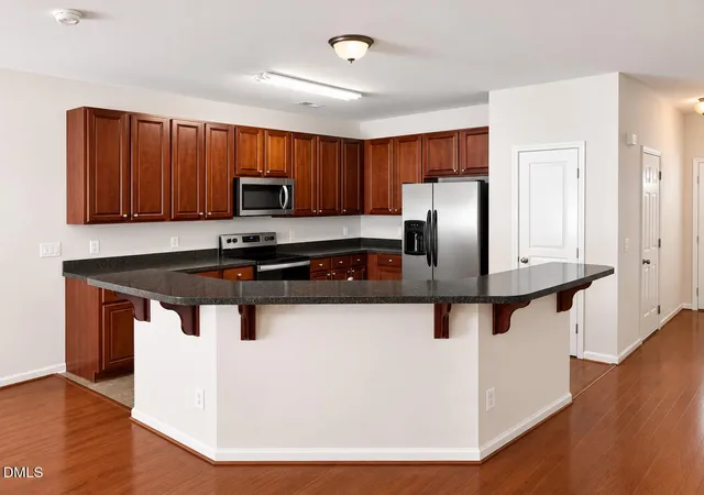 Photo 3 of Sale Pending at 2638 Asher View Ct, Raleigh, NC 27606 | MLS# 10184549 | Listing updated on 2026-09-03