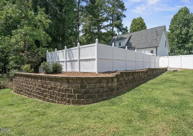 6th image of 1809 Saddlewood Ln, Sanford, NC 27330 | MLS# 10184428