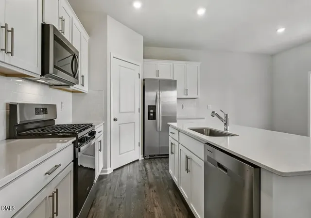 Photo 3 of Sale Pending at 531 Ashley Run, Sanford, NC 27330 | MLS# 10184362 | Listing updated on 2026-09-21