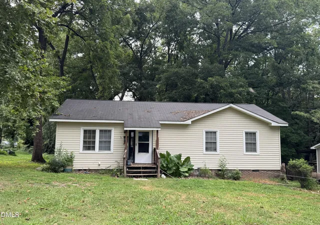 1st image of 138 W Dolphin St, Siler City, NC 27344 | MLS# 10184736